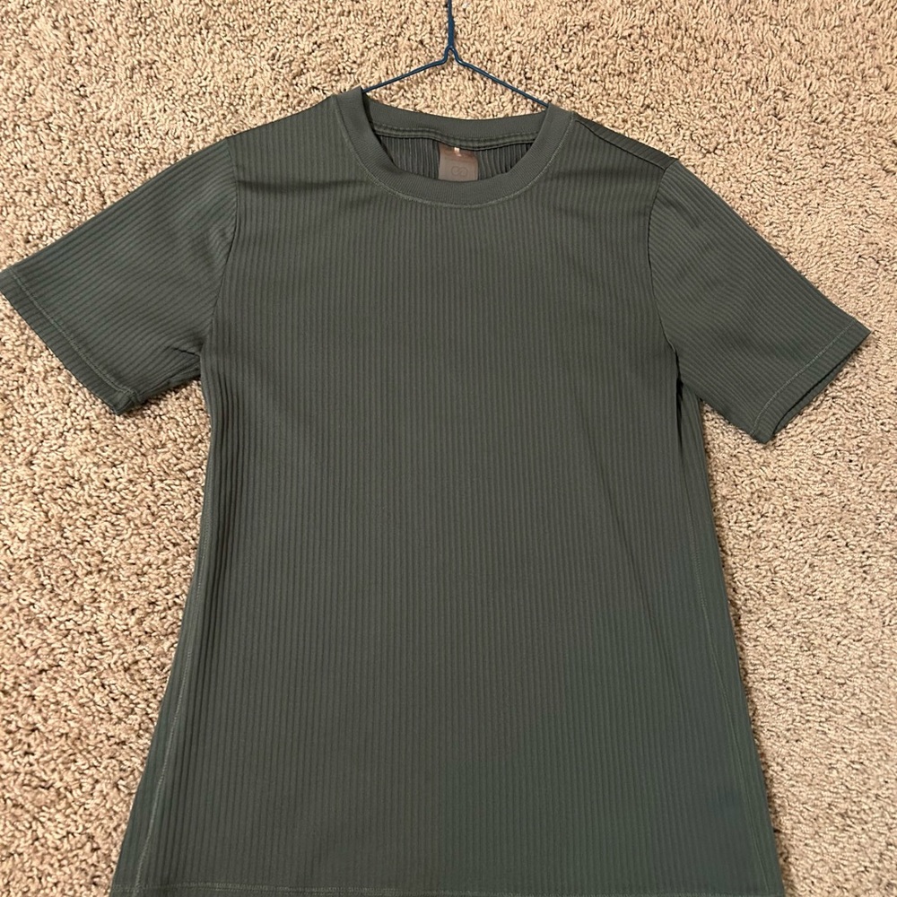 CALIA by Carrie Underwood Army Green Ribbed Short Sleeve Tee